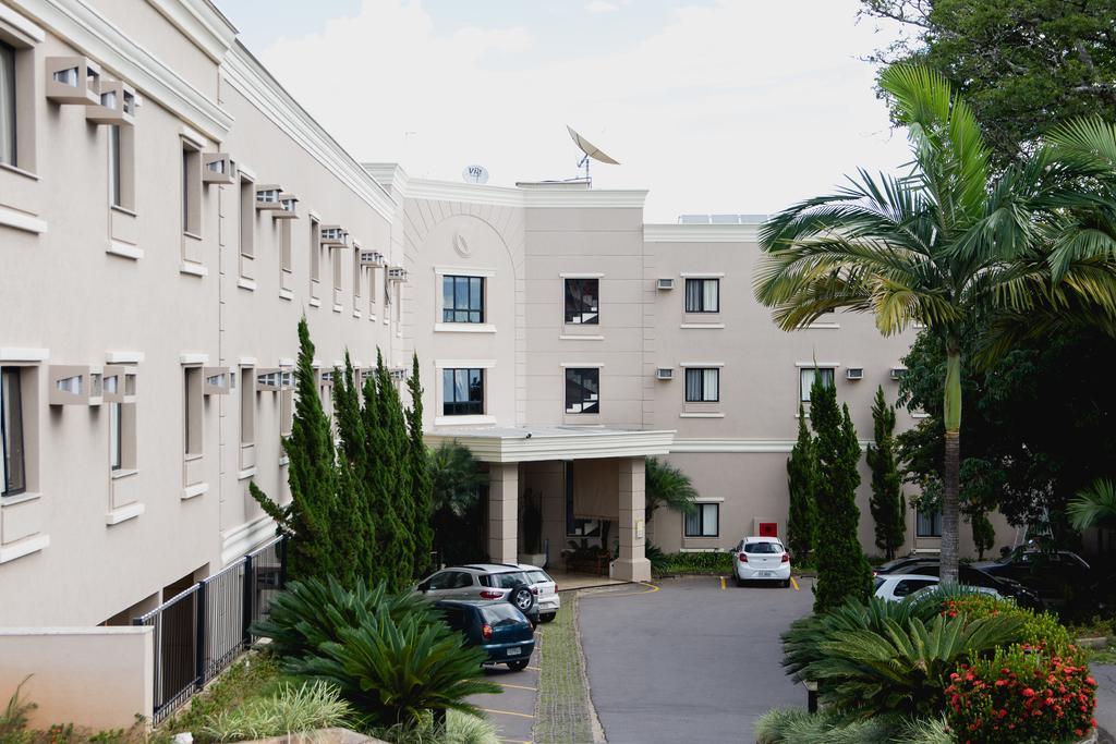 Class Hotel Varginha Exterior foto